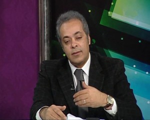  جمال سلامة استاذ ورئيس قسم العلوم السياسية بجامعة السويس