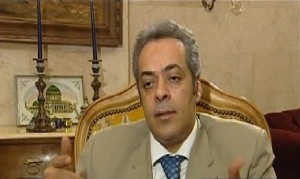 جمال سلامة استاذ ورئيس قسم العلوم السياسية بجامعة السويس 